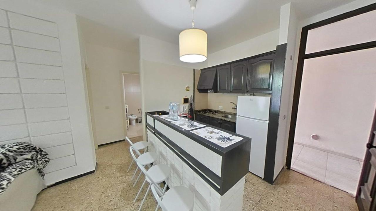 Apartamento Con Terraza Privada En Playa De Las Americas Arona  Exterior foto